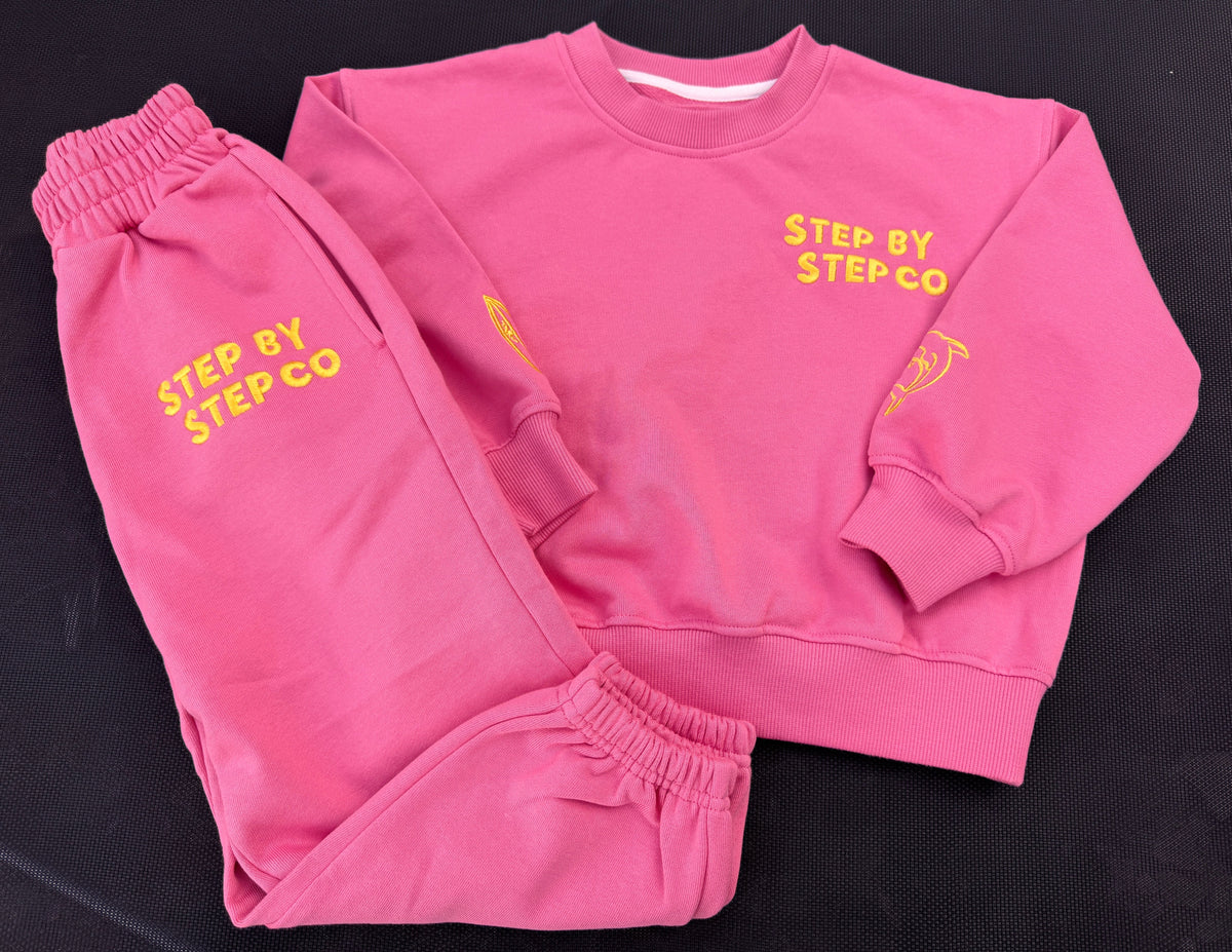 Australia Map Embroidered Set - Pink